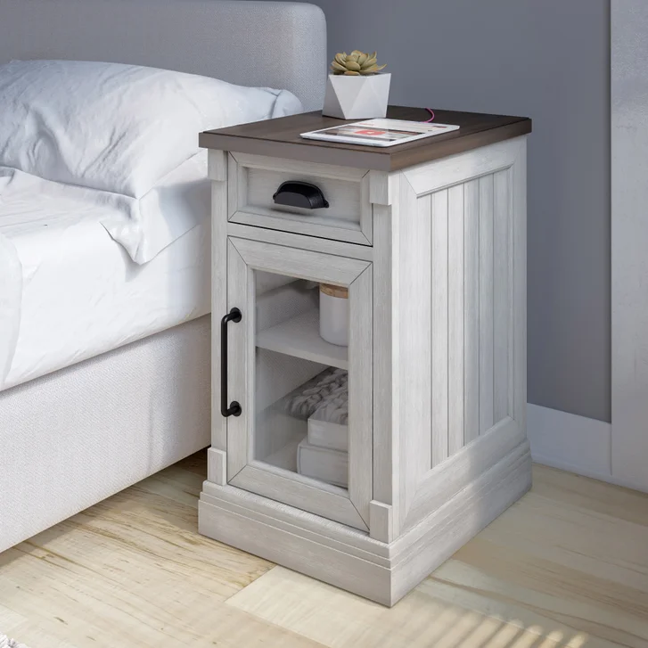 Tresanti Cassidy Chairside Table - Accent Side Table Guide